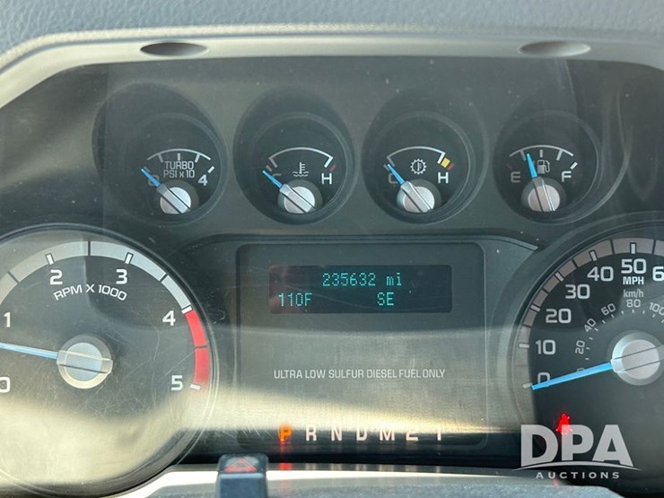 2016-ford-f550-image-9