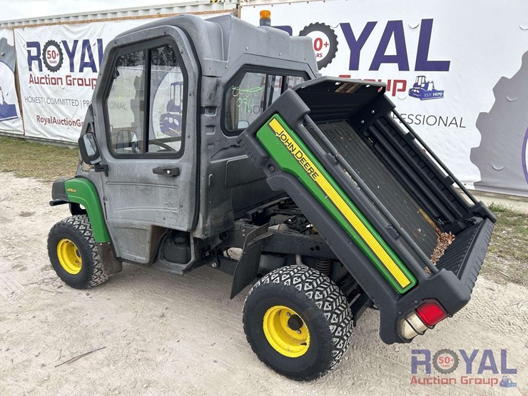 2017-john-deere-gator-image-2