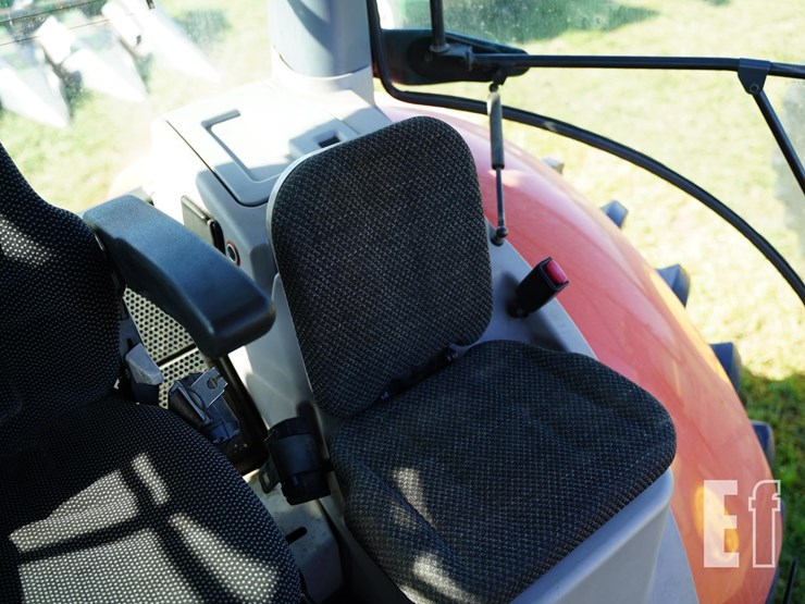 2018-kubota-m7-151-image-33