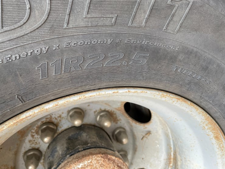 #4727-•-1998-ford-louisville-super-sucker-vac-truck-(wi-title-in-delay)-image-35