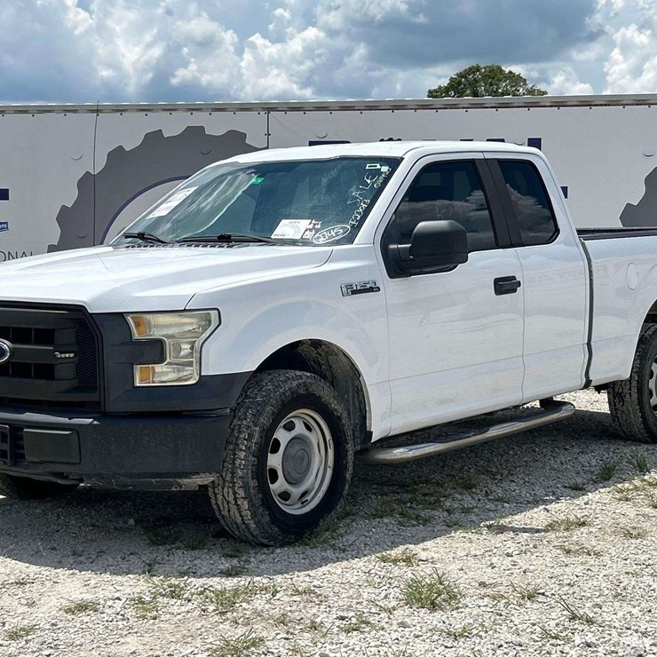 2016 FORD F150