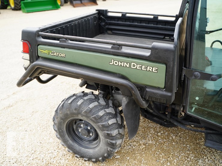 2013-john-deere-gator-xuv-855d-image-16