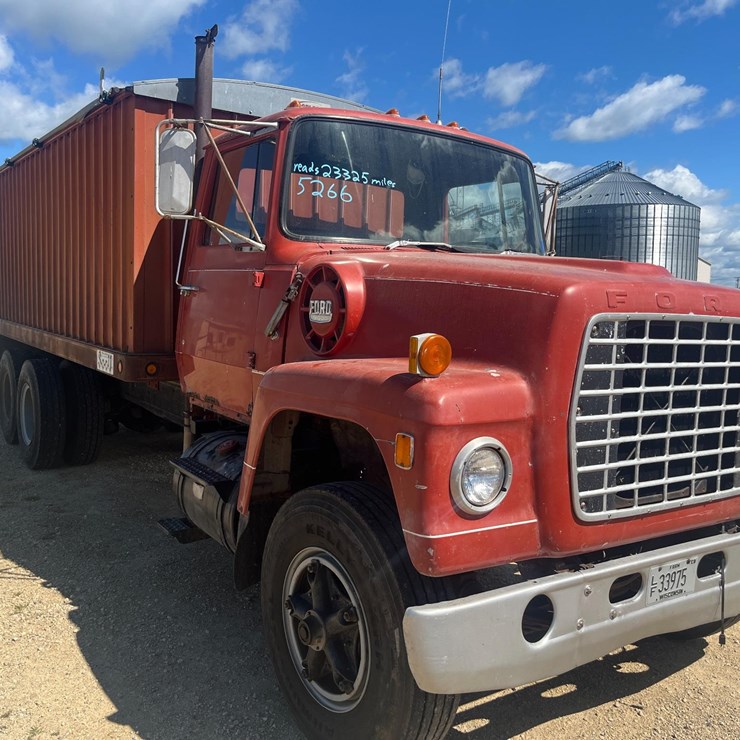 1971 FORD L8000