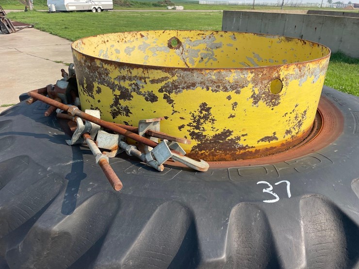 2-18.4-38-tractor-duals-image-8