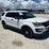 2016-ford-explorer-image-2