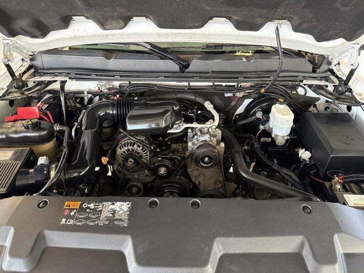 2012-chevrolet-silverado-1500-image-12