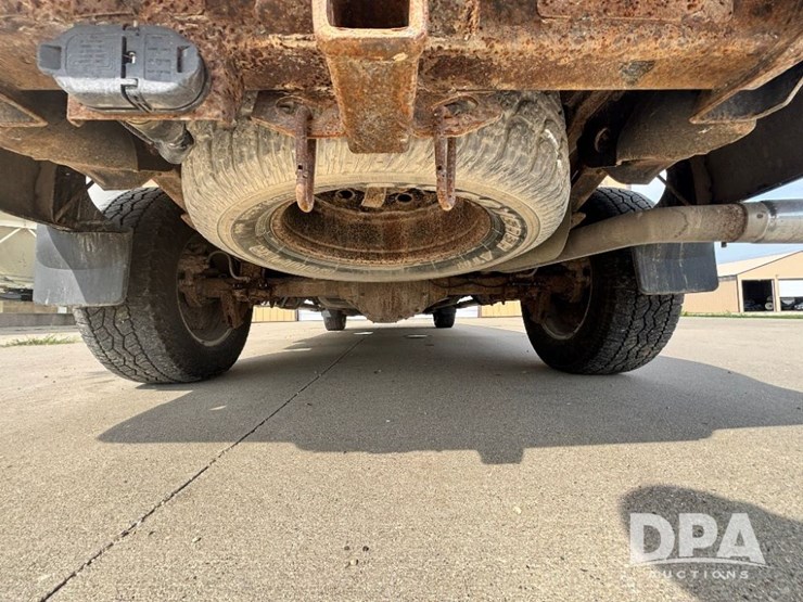 2012-ford-f150-xlt-image-35