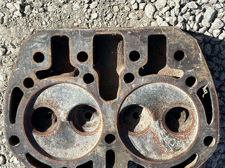 john-deere-model-g-head-image-14