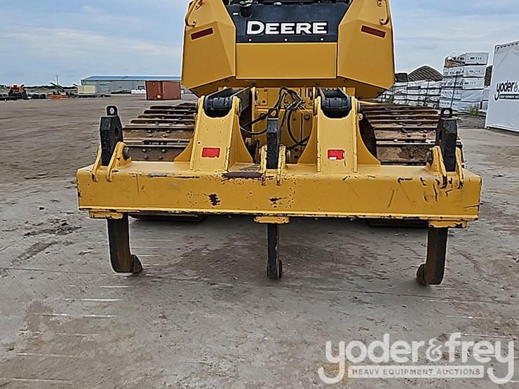 2018-deere-850k-lgp-image-34