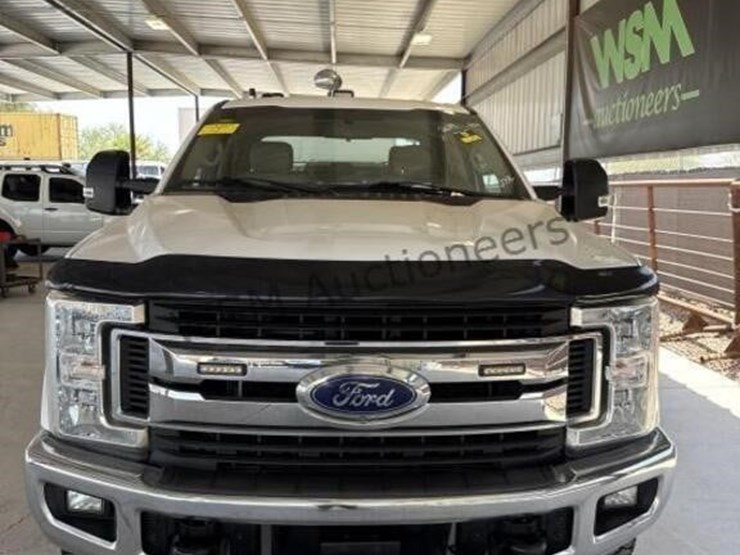 2019-ford-f250-image-3