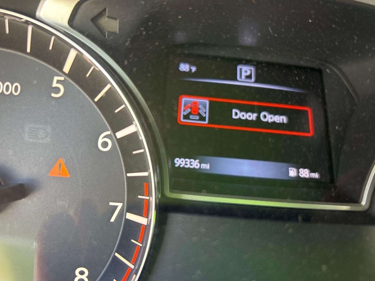 2016-nissan-altima-2.5-sedan-image-6