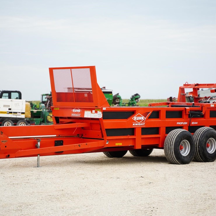2009 KUHN KNIGHT 2044