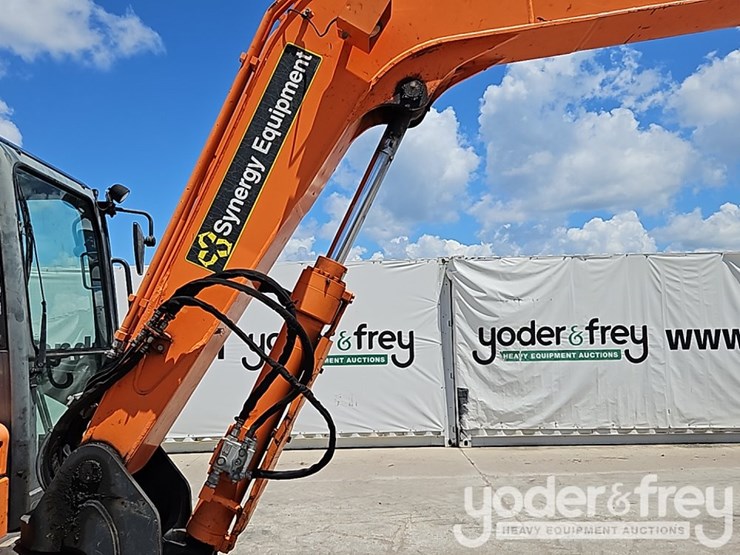 2018-doosan-dx85r-3-image-14