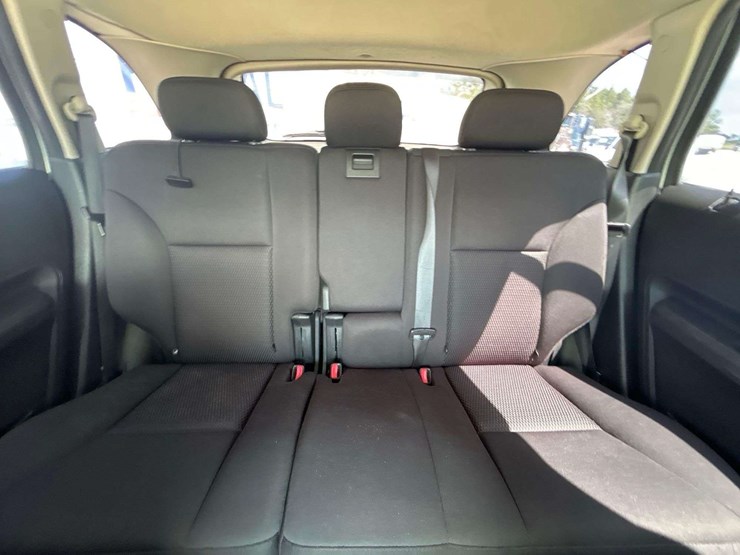 2010-ford-edge-se-image-19