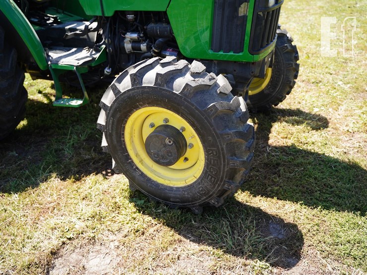 2004-john-deere-5220-image-15