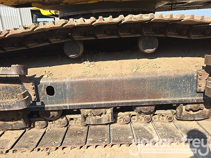 2021-komatsu-pc490-lc-11-image-16