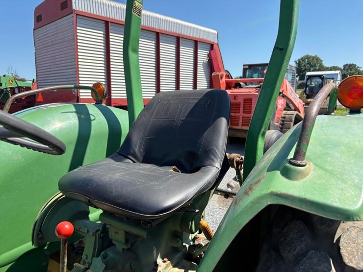 john-deere-1050-image-18