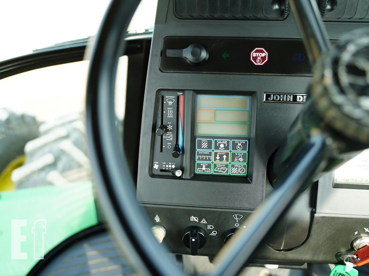 1993-john-deere-8570-image-36