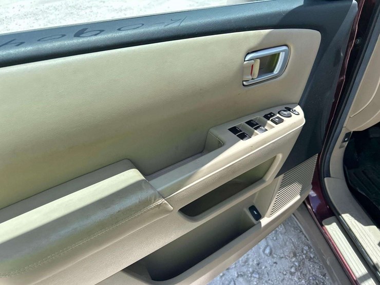 2012-honda-pilot-image-11