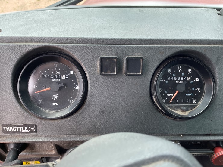 #4728-•-1995-mack-tri-axle-water-tank-truck-(has-wi-title)-image-71