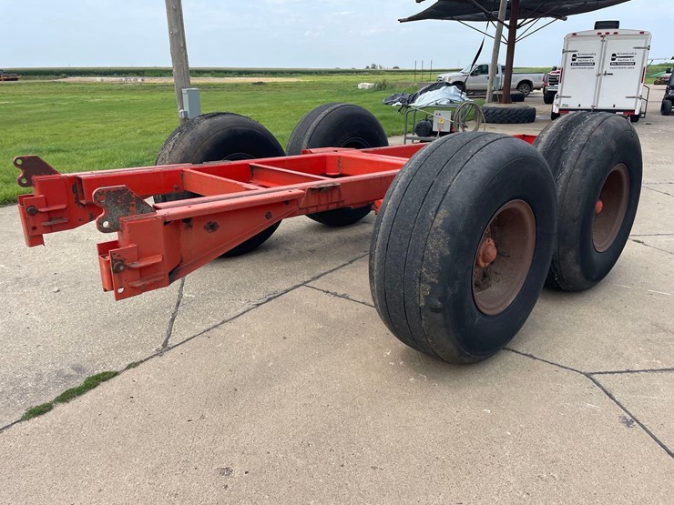 balzer-16ft-running-gear-image-4
