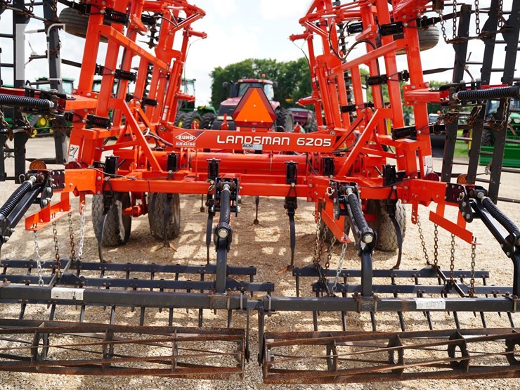2015-kuhn-krause-6205-31-image-20
