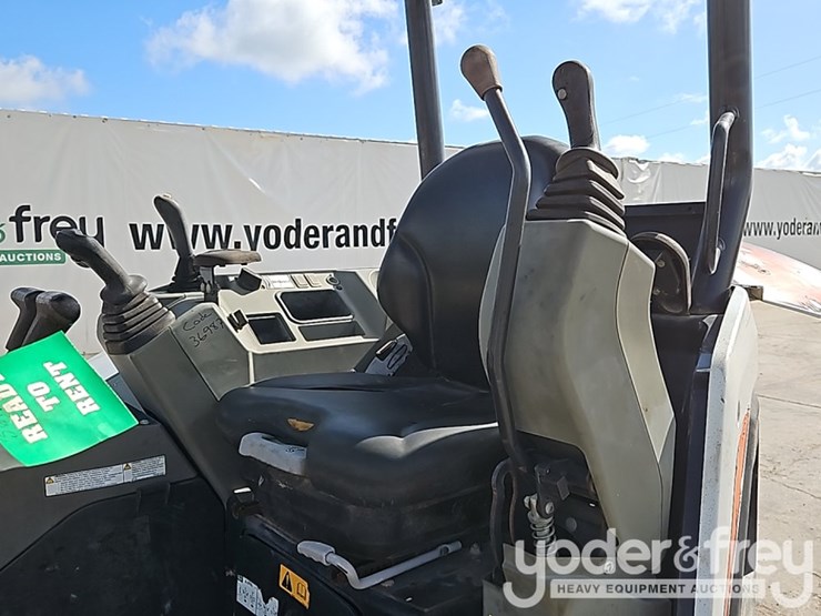 bobcat-e32-image-30