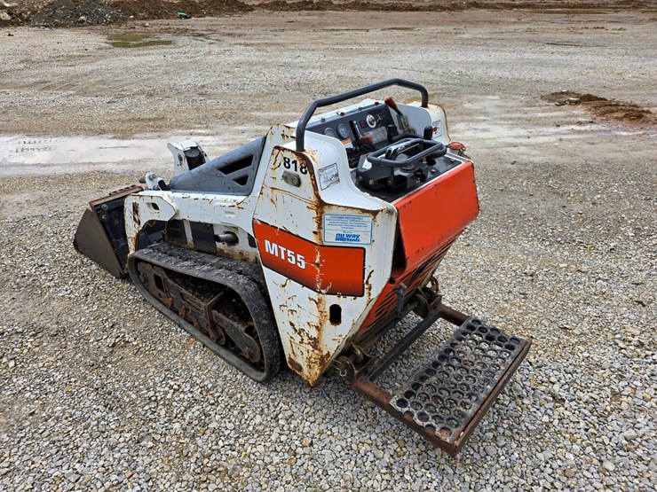 #16577-•-2016-bobcat-mt55-mini-skid-steer-image-8