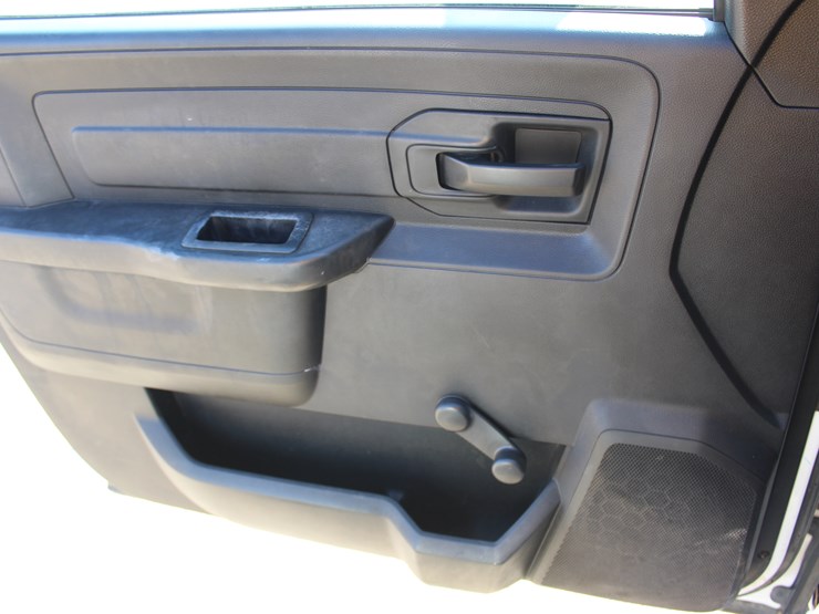 dodge-ram-5500-image-16