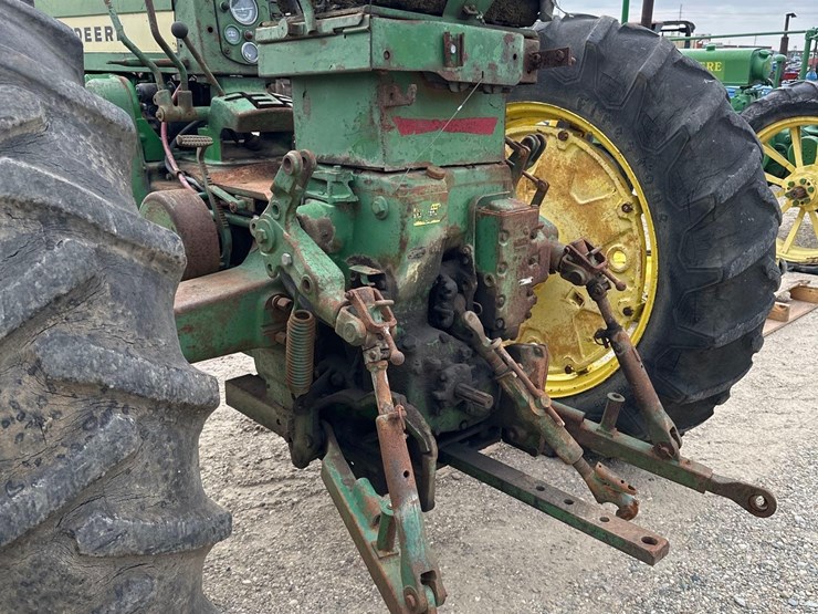 john-deere-720-image-7