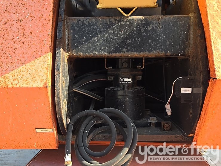 2017-jlg-800s-image-35