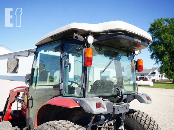 2014-massey-ferguson-1758-image-33