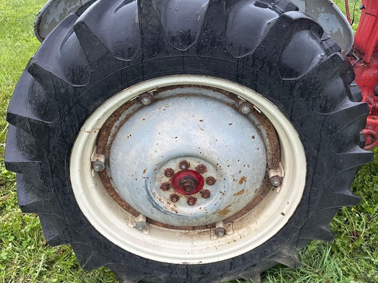 ford-8n-image-5
