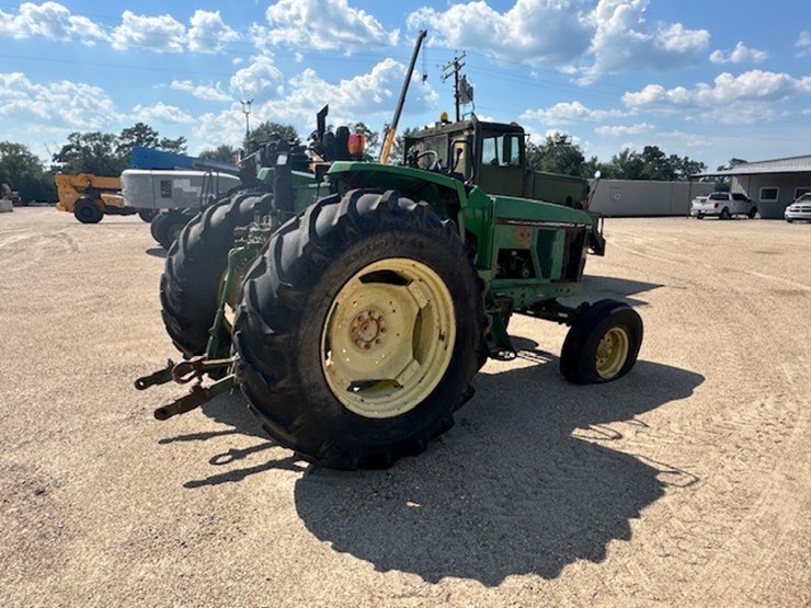 john-deere-6400-image-3
