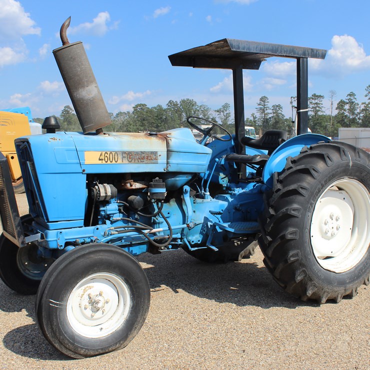 FORD TRACTOR