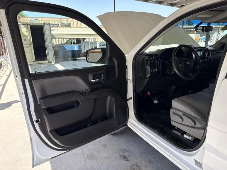 2014-chevrolet-silverado-1500-image-21