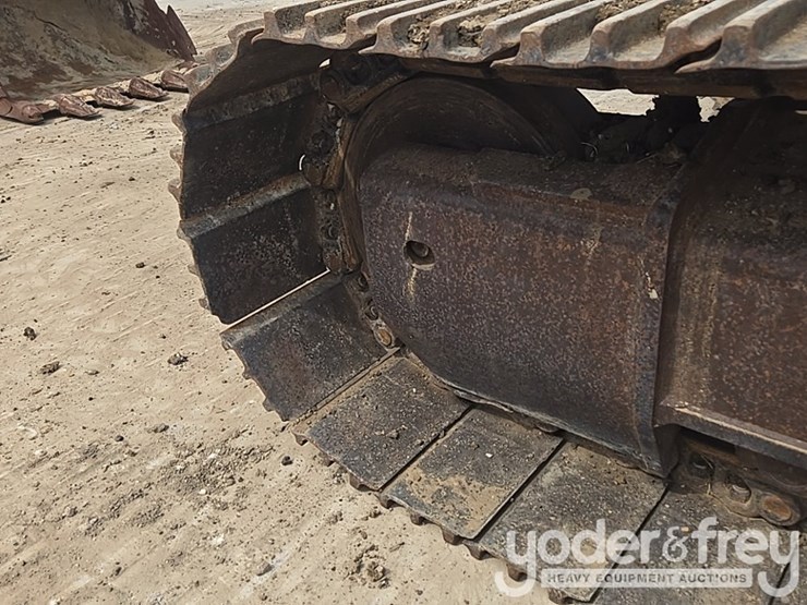 2019-komatsu-pc360-lc-11-image-10
