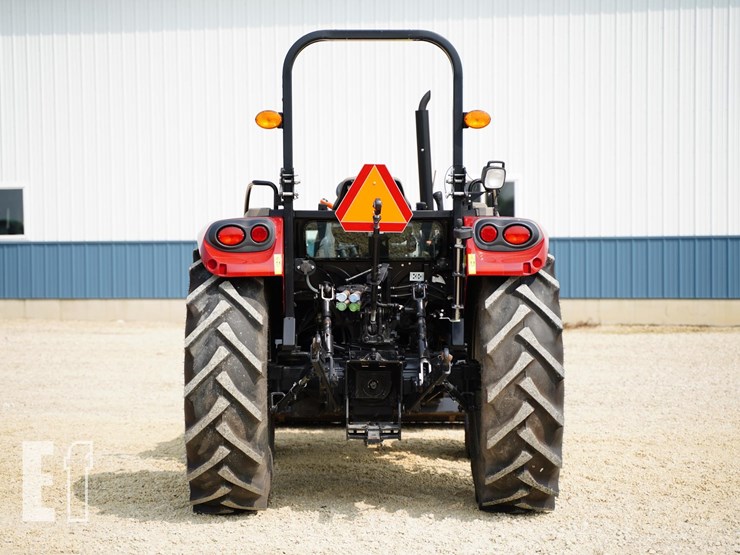 2022-case-ih-farmall-75a-image-6