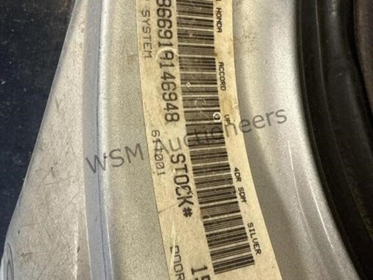 2001-honda-accord-sdn-image-15