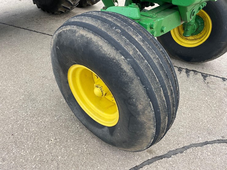 john-deere-4640-image-22