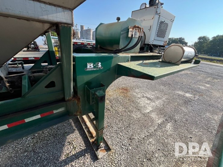 2013-b-b-dry-tender-trailer-(jn2724,-unit-108077)-image-4