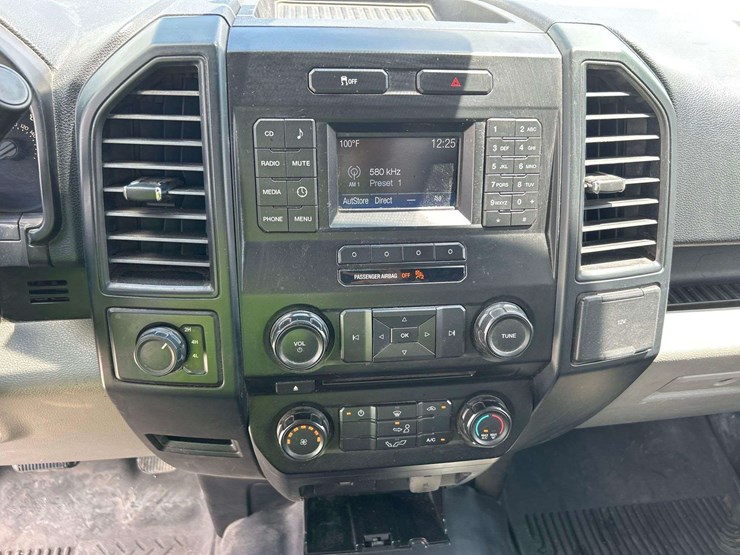 2016-ford-f150-image-18