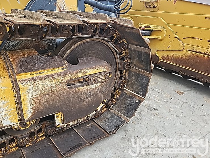 2018-deere-850k-image-15