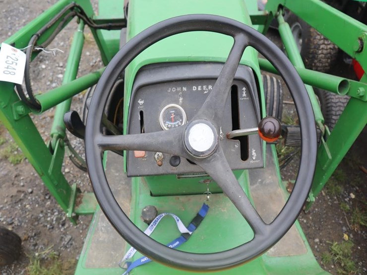 john-deere-300-image-19