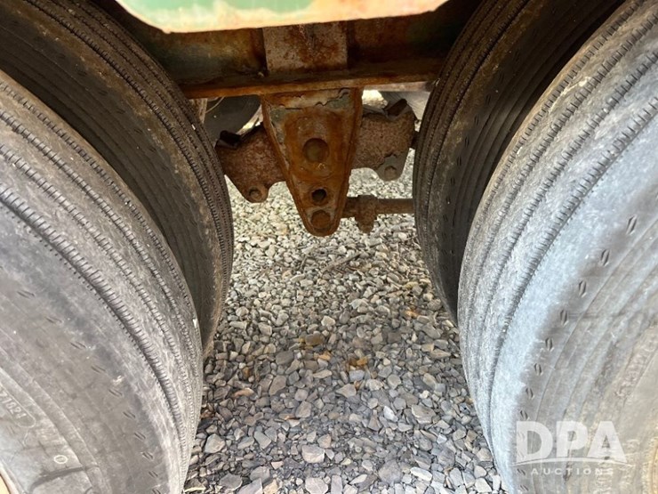2013-b-b-dry-tender-trailer-(jn2724,-unit-108077)-image-43