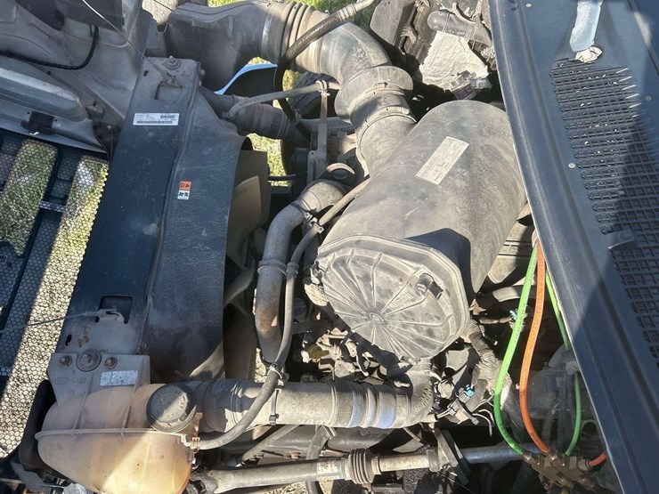 2005-ford-f750-image-9