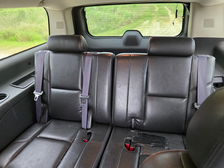 2011-gmc-yukon-xl-image-65