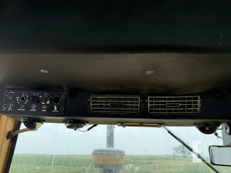 j-i-case-1070-image-15