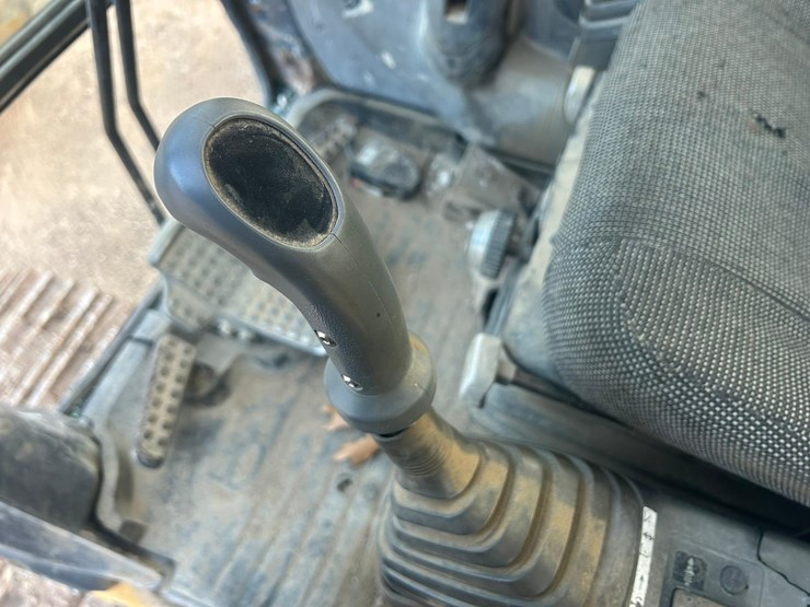 2003-deere-200c-lc-image-54