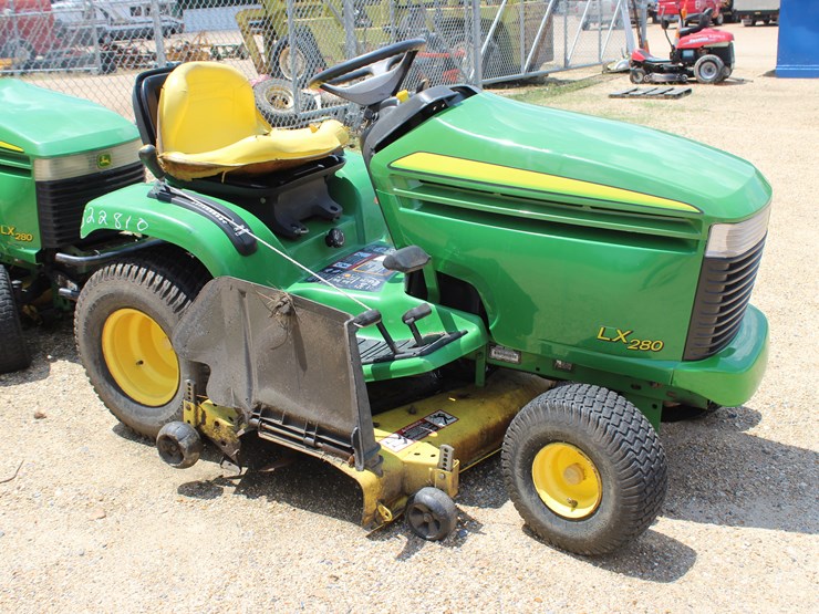 john-deere-lx280-image-1